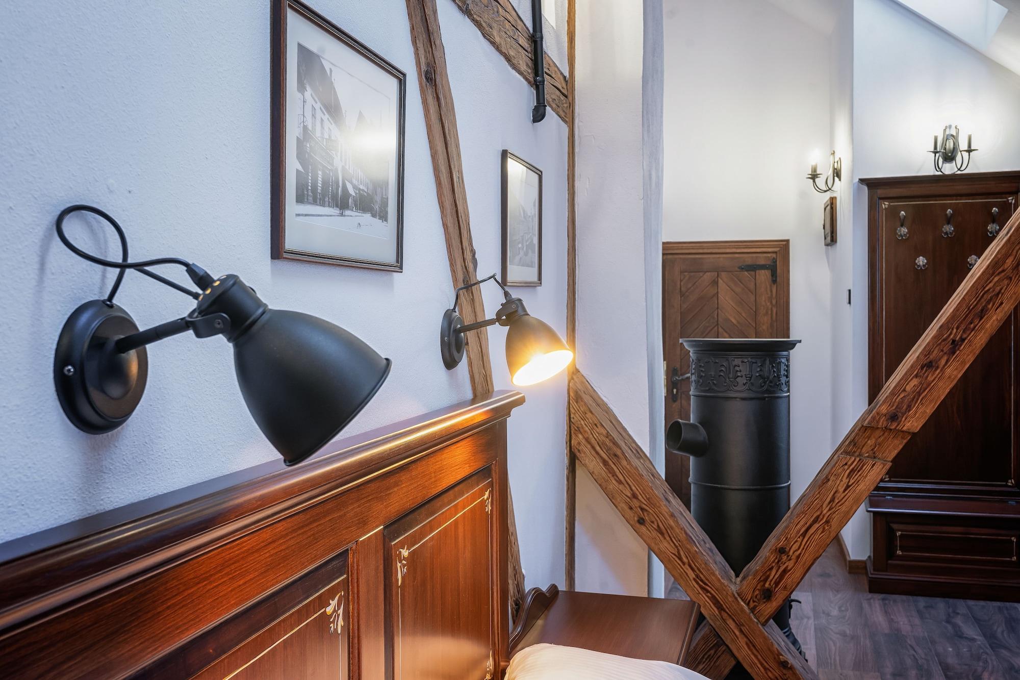 Hotel Boutique Casa Chitic -Hotel And Restaurant Str Johann Gott Nr7 Brasov Exterior photo