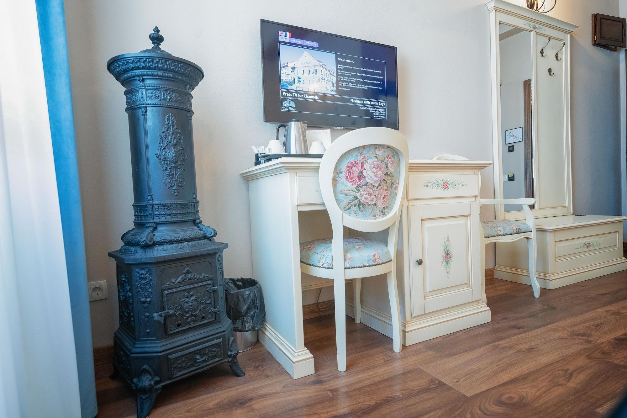 Hotel Boutique Casa Chitic -Hotel And Restaurant Str Johann Gott Nr7 Brasov Exterior photo