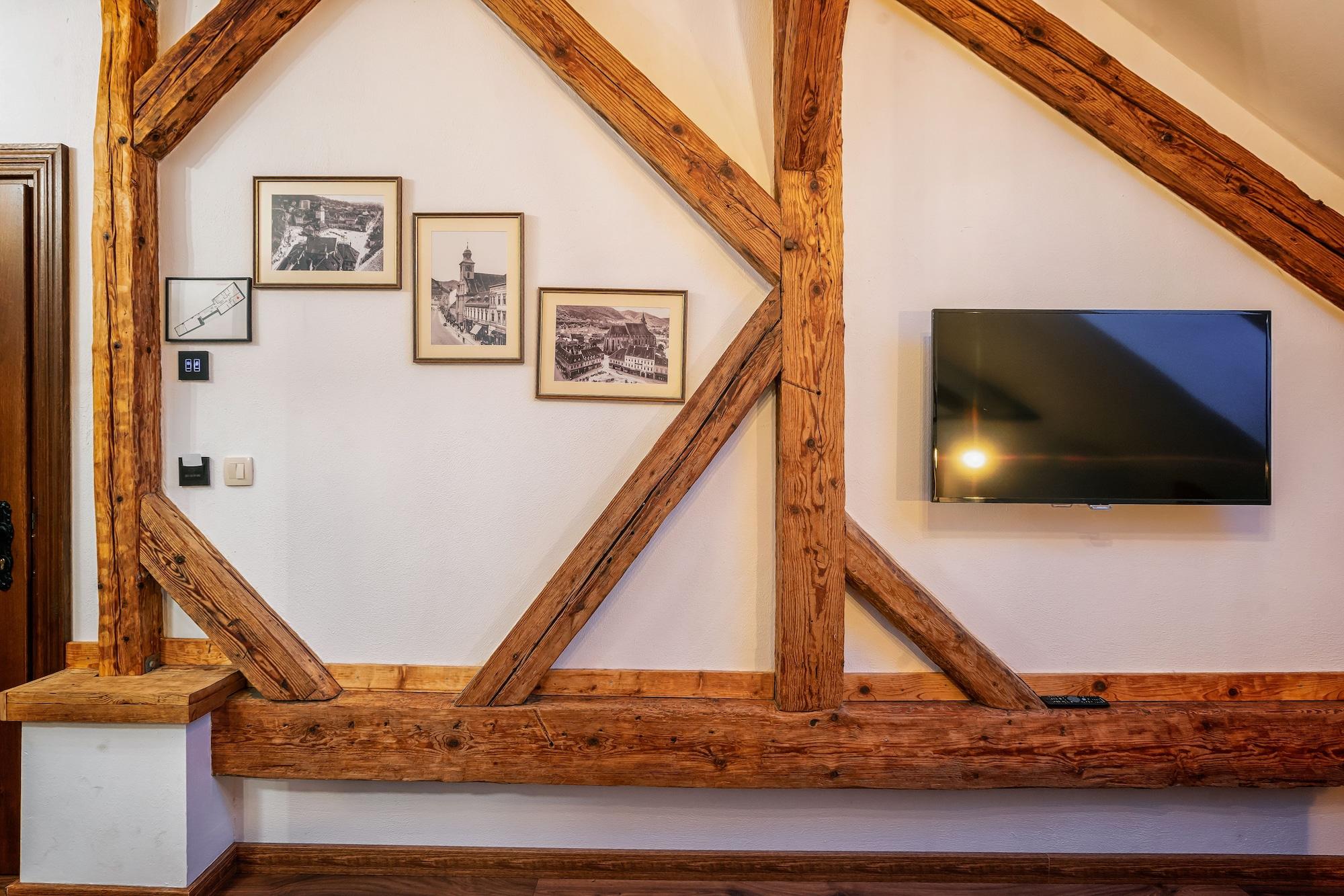 Hotel Boutique Casa Chitic -Hotel And Restaurant Str Johann Gott Nr7 Brasov Exterior photo