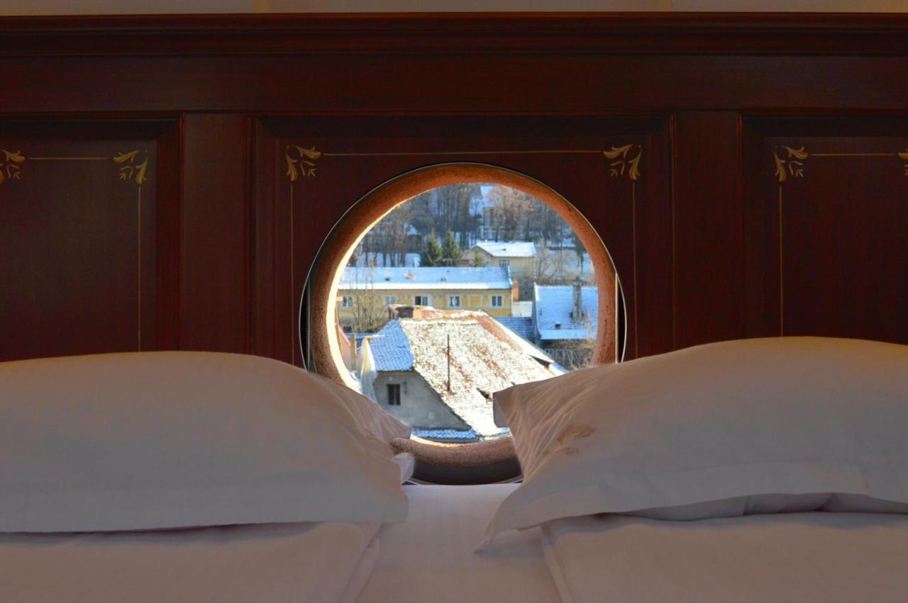 Hotel Boutique Casa Chitic -Hotel And Restaurant Str Johann Gott Nr7 Brasov Exterior photo