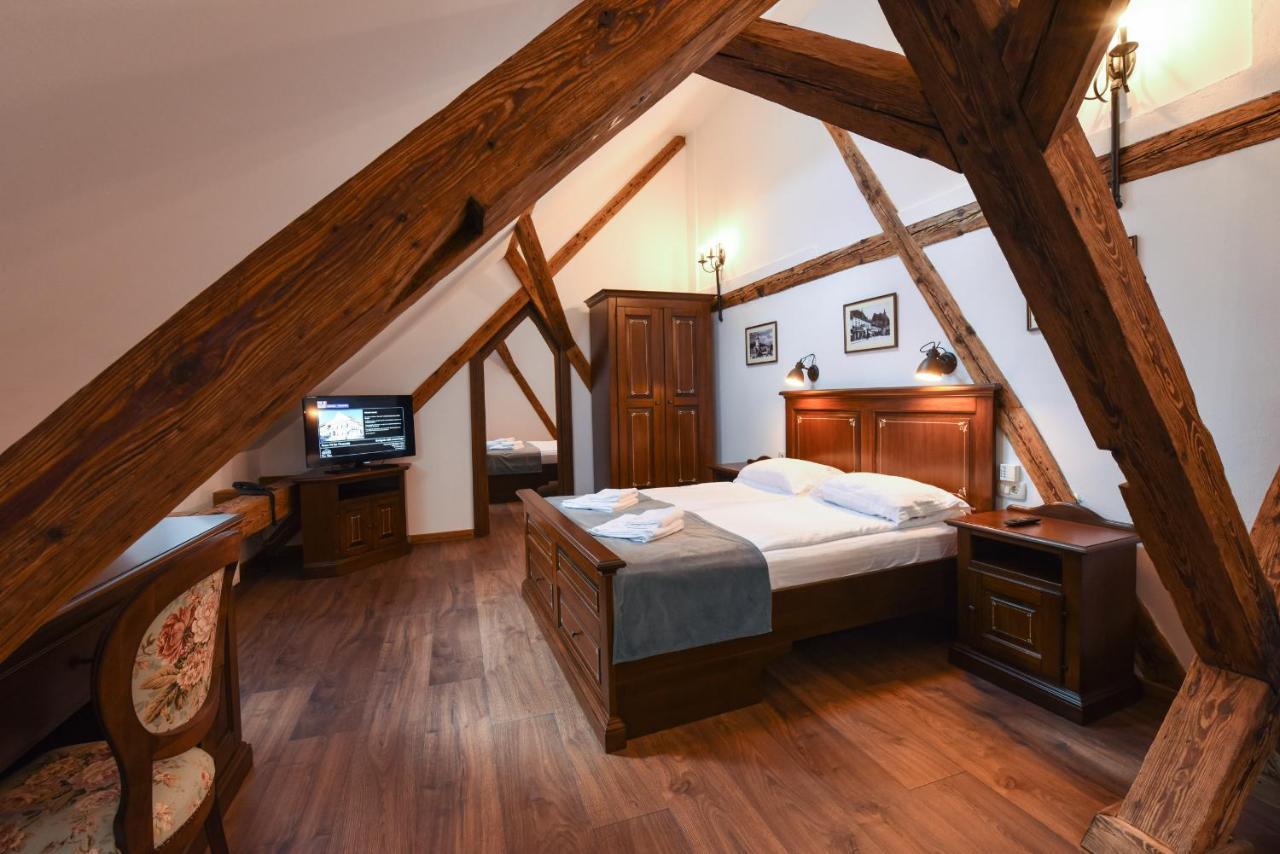 Hotel Boutique Casa Chitic -Hotel And Restaurant Str Johann Gott Nr7 Brasov Exterior photo