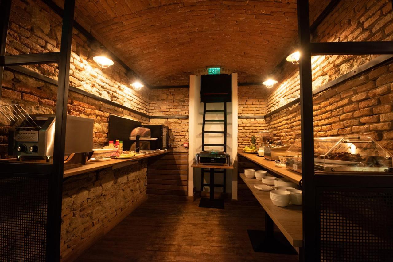 Hotel Boutique Casa Chitic -Hotel And Restaurant Str Johann Gott Nr7 Brasov Exterior photo